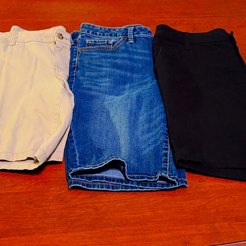 3 pair Ana Bermuda shorts-Size 10